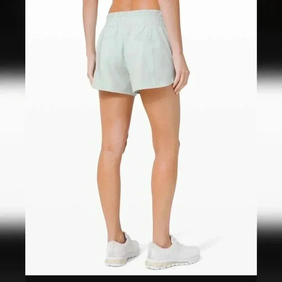 Lululemon Tracker Short V *4" Island Mist - Picture 5 of 9